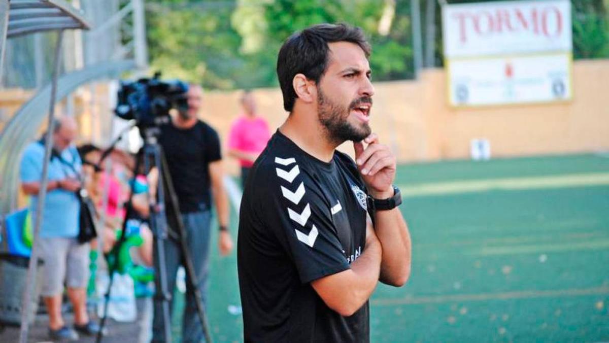 Luis Ayllón, nuevo entrenador del Unionistas.