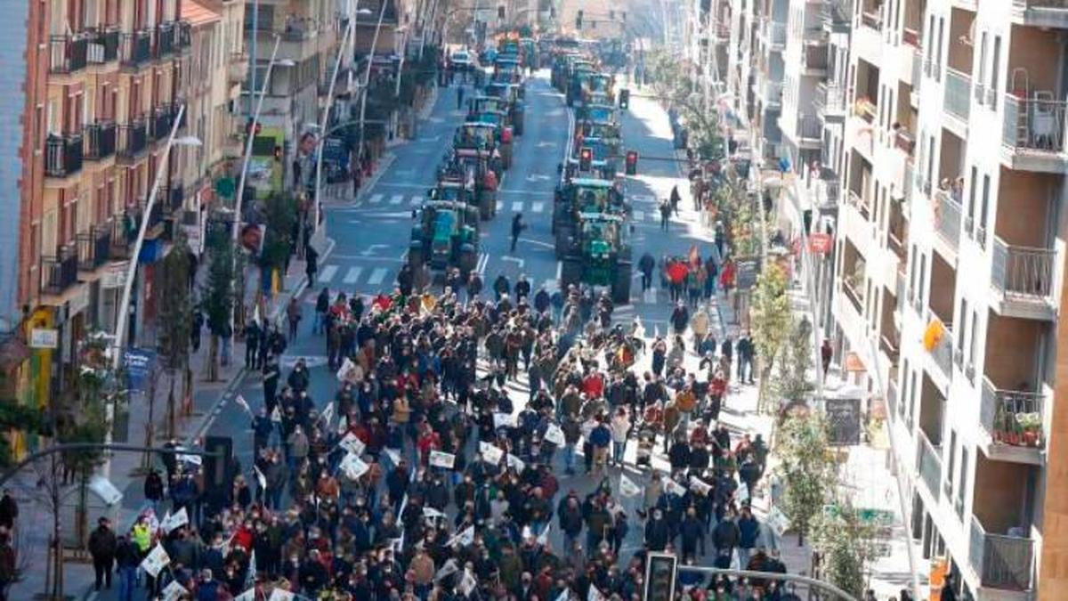 El campo protesta en la tractorada de Salamanca