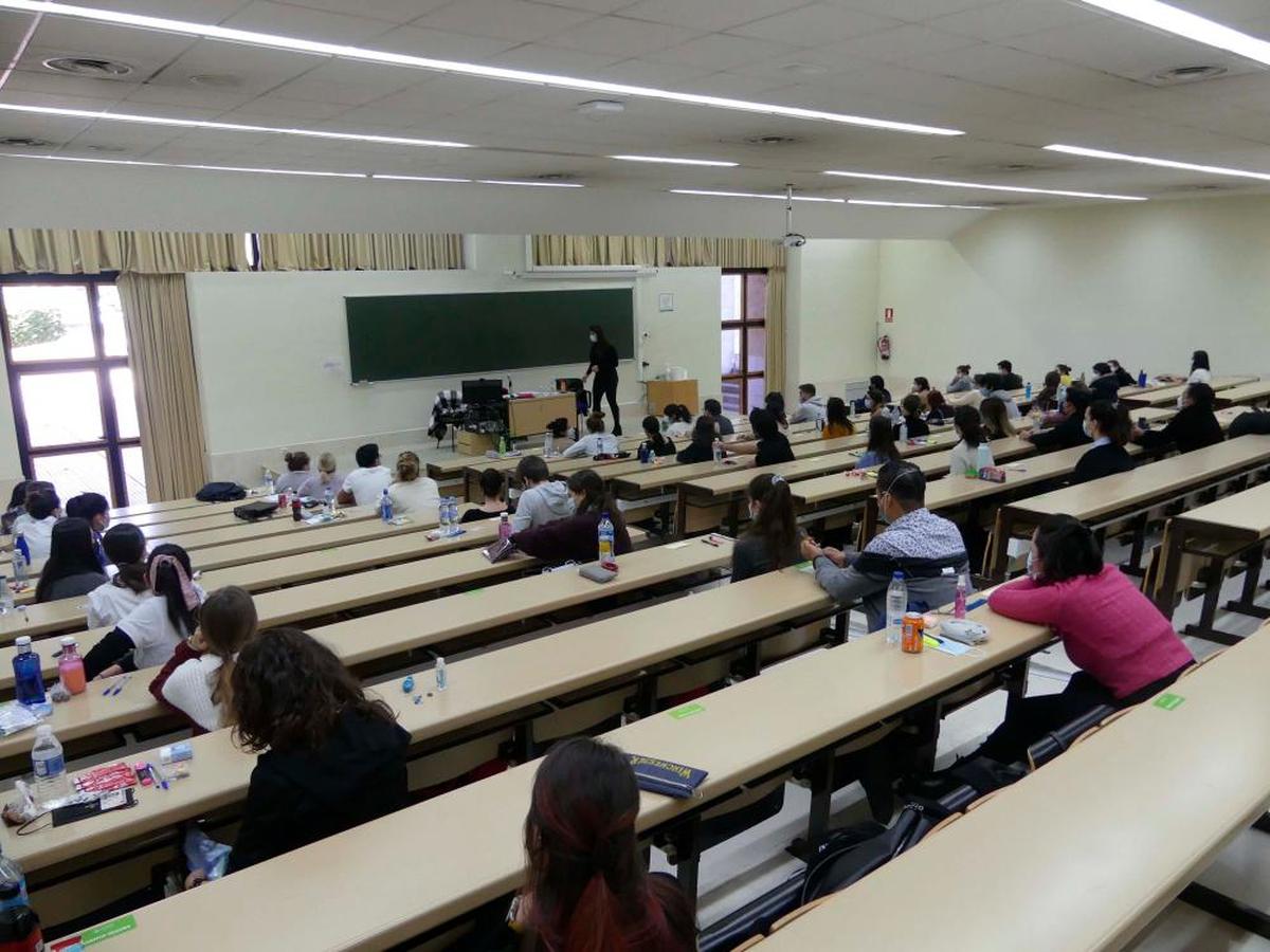 Aspirantes a una plaza en el último examen para acceder a la Formación Sanitaria Especializada.