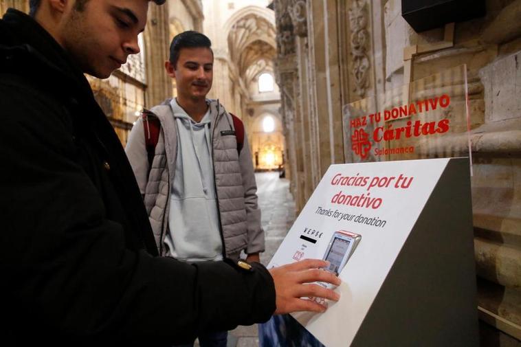 El ‘cepillo’ digital llega a la Catedral de Salamanca