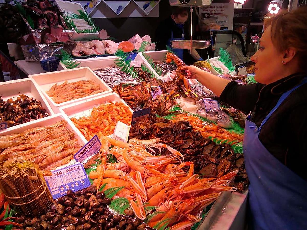 Surtido de marisco, en una pescadería de Salamanca.