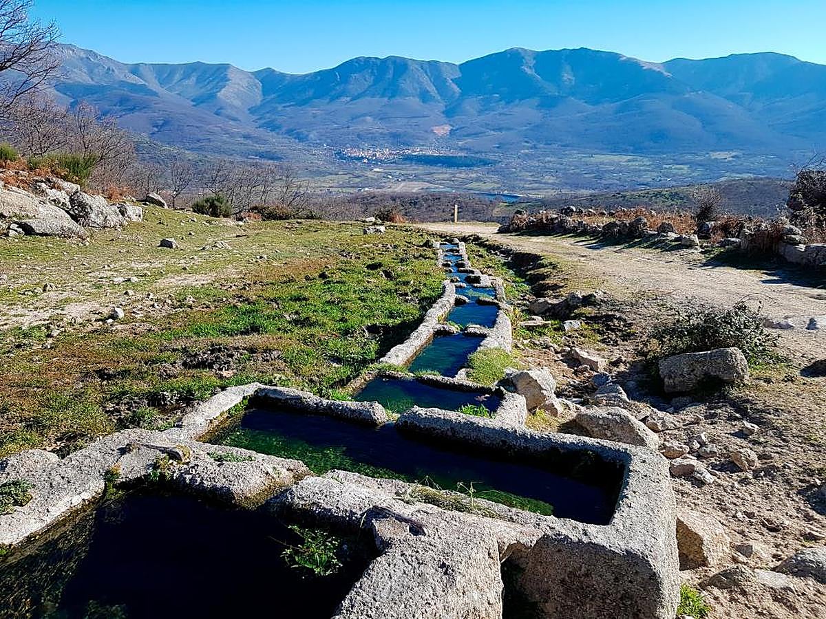 Vista de los 14 pilares de El Cerro