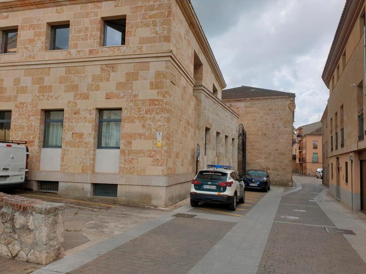 Tras su arresto, el acusado declaró en los Juzgados de Ciudad Rodrigo (en la foto) donde negó su autoría