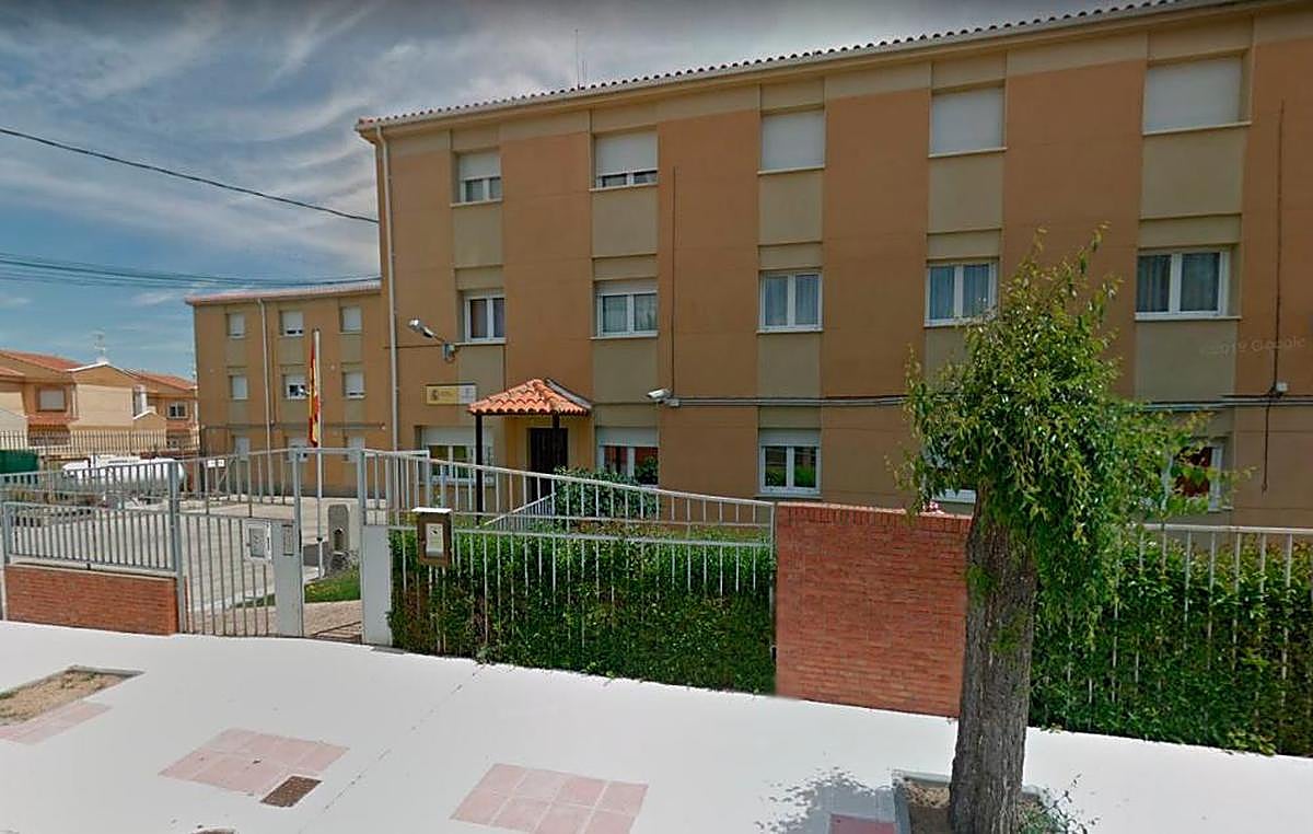 Cuartel de la Guardia Civil de La Fuente de San Esteban.