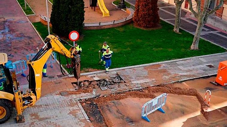 Un reventón en la calle Linares