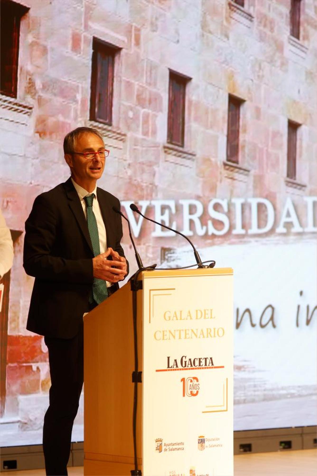 El rector de la Universidad de Salamanca, Ricardo Rivero.