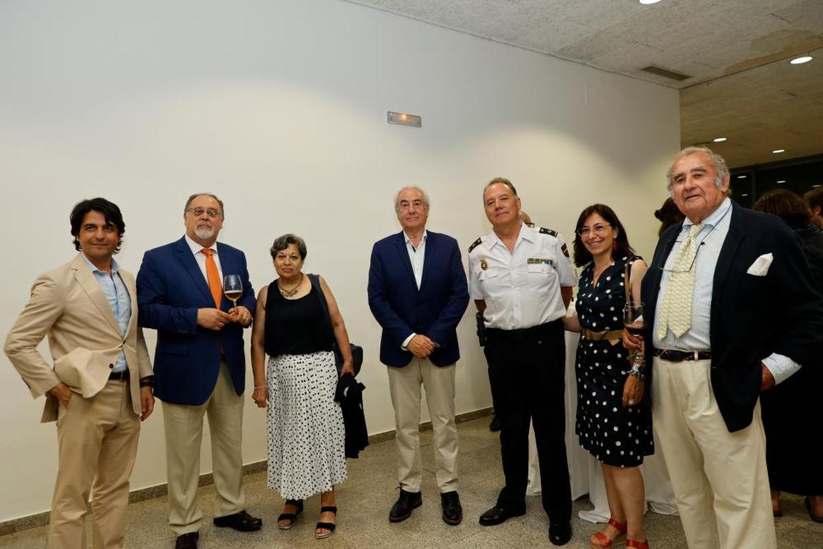 Manuel González, Rodolfo Pinto, Magdalena Sánchez, Pedro García, Ángel Pablo, Oliva de Elena y Eduardo Marqués.