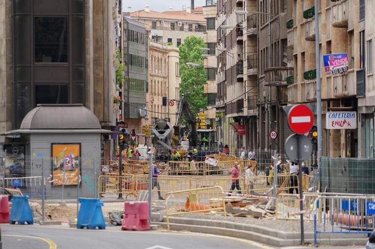 Obras de la calle Álvaro Gil.