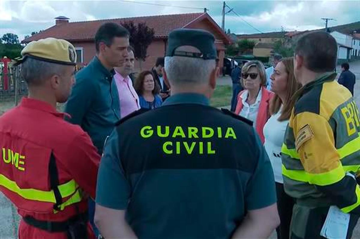 Pedro Sánchez, durante su visita a la Sierra de la Culebra.