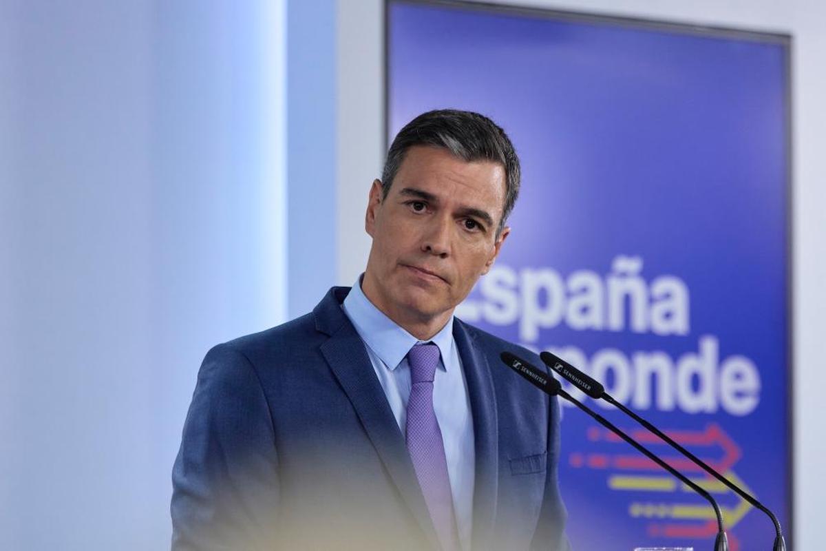 Pedro Sánchez durante el anuncio del cheque ayuda de 200 euros.