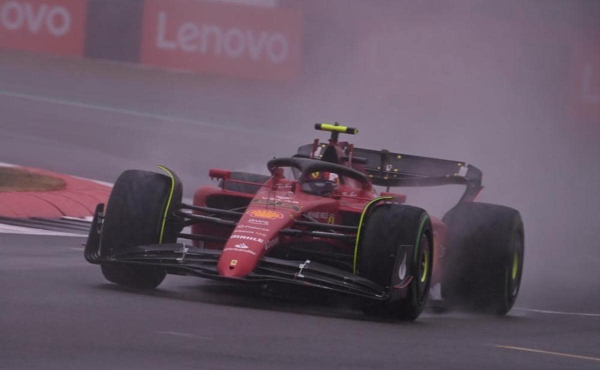Carlos Sainz logra la pole en Silverstone