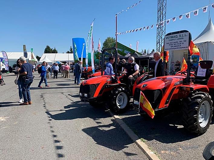Exposición de maquinaria en Salamaq.
