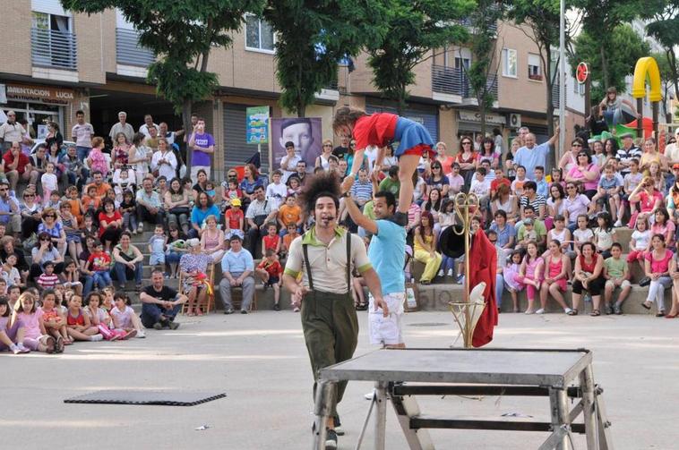 Actividades en la Plaza Toneleros del Barrio Blanco.