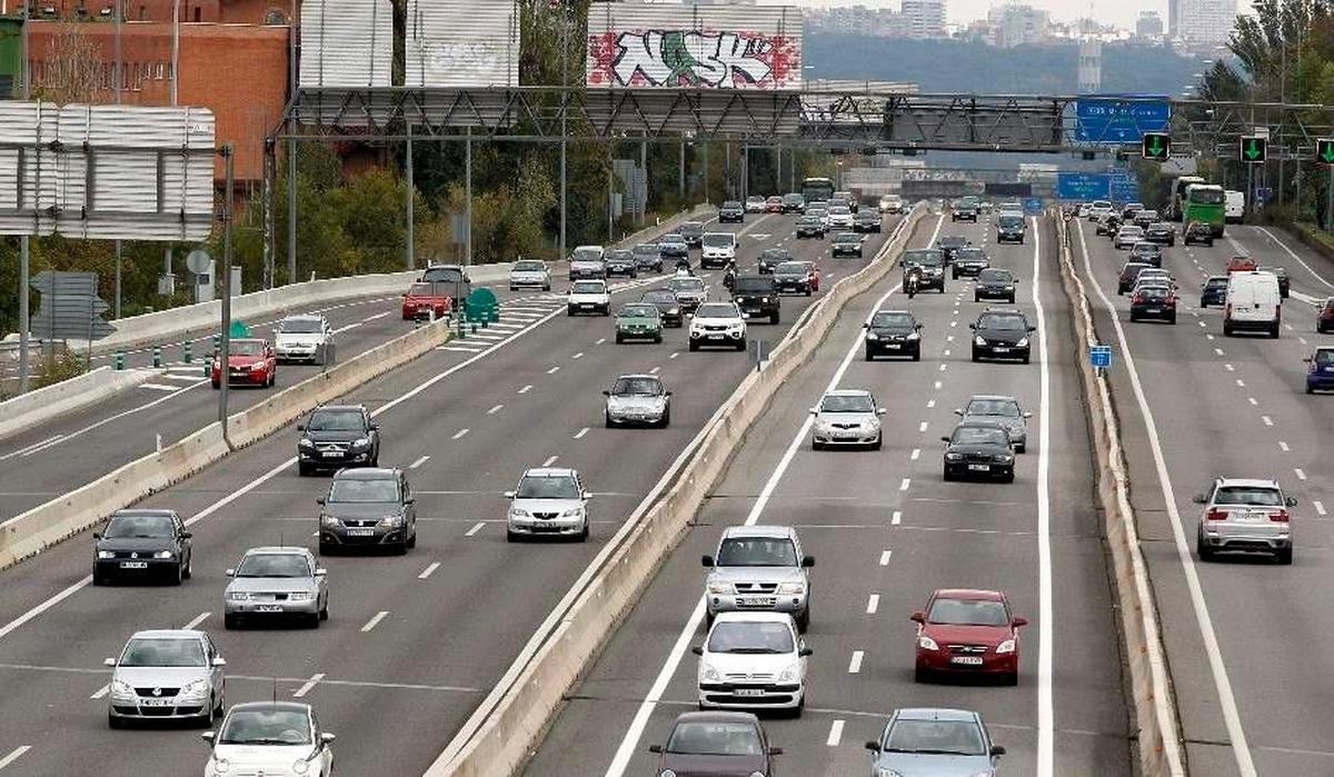 Cortes en la autovía de entrada a Madrid desde Salamanca por obras durante la próxima semana