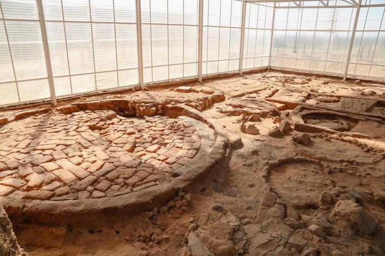 Restos arqueológicos en el Cerro de San Vicente