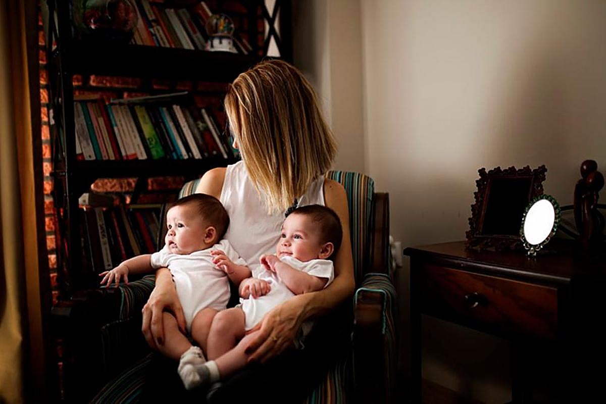 Una madre de gemelos.