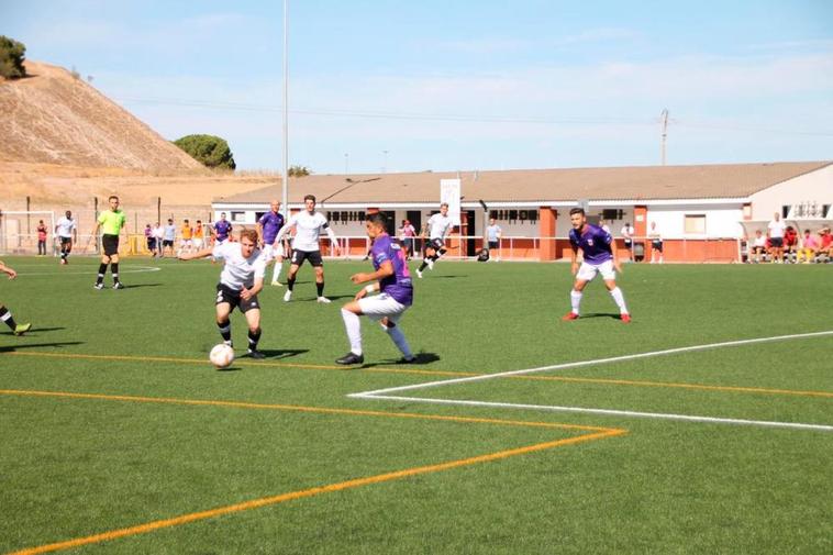 Así te hemos contado la victoria del Salamanca en su visita al Palencia (0-3)