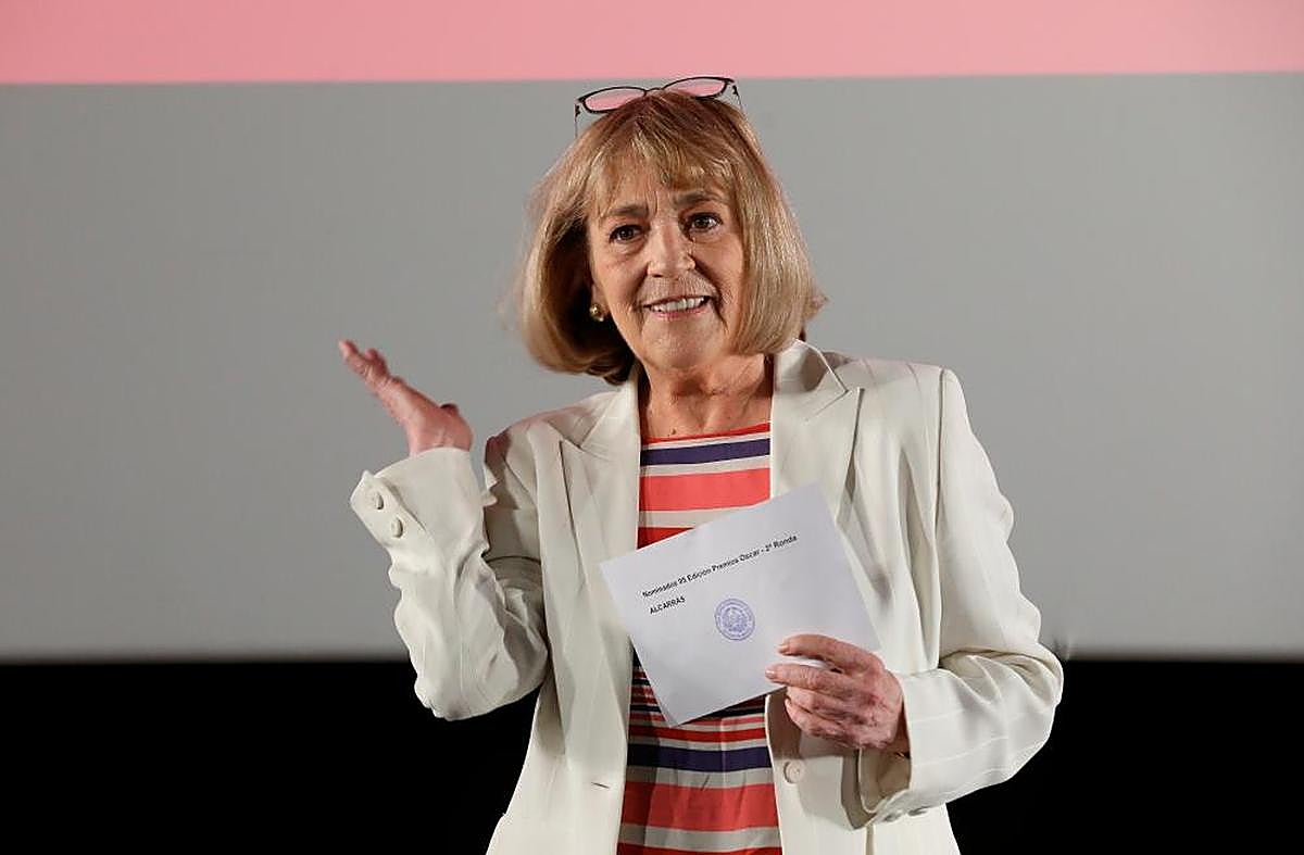 La actriz Carmen Maura anuncia a ‘Alcarràs’ como título seleccionado para representar a España en los Premios Oscar.