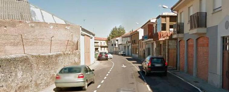 Un hombre de 75 años, grave al ser atropellado por un turismo en Vitigudino