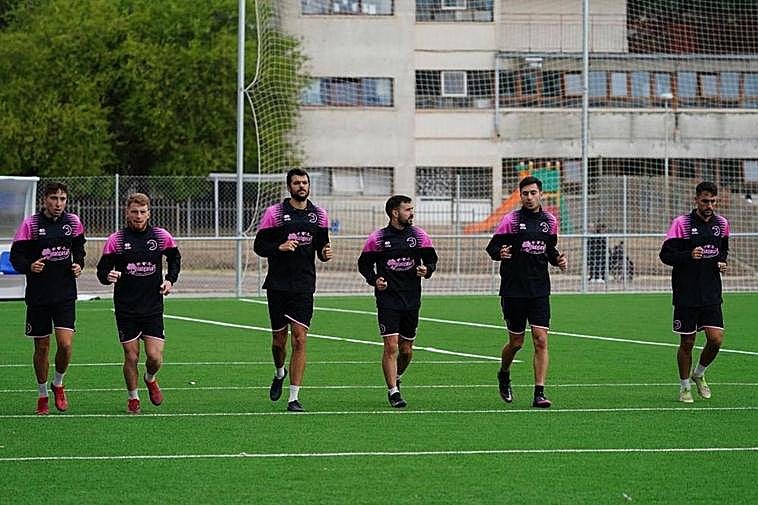 Entrenamiento en los anexos del Reina Sofía.