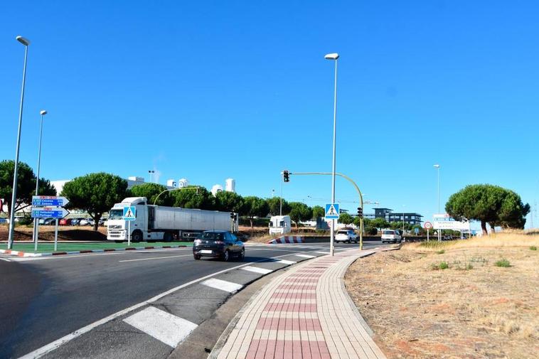 El punto en el que se ha previsto la instalación de la pasarela peatonal de Carbajosa sobre la SA-20.