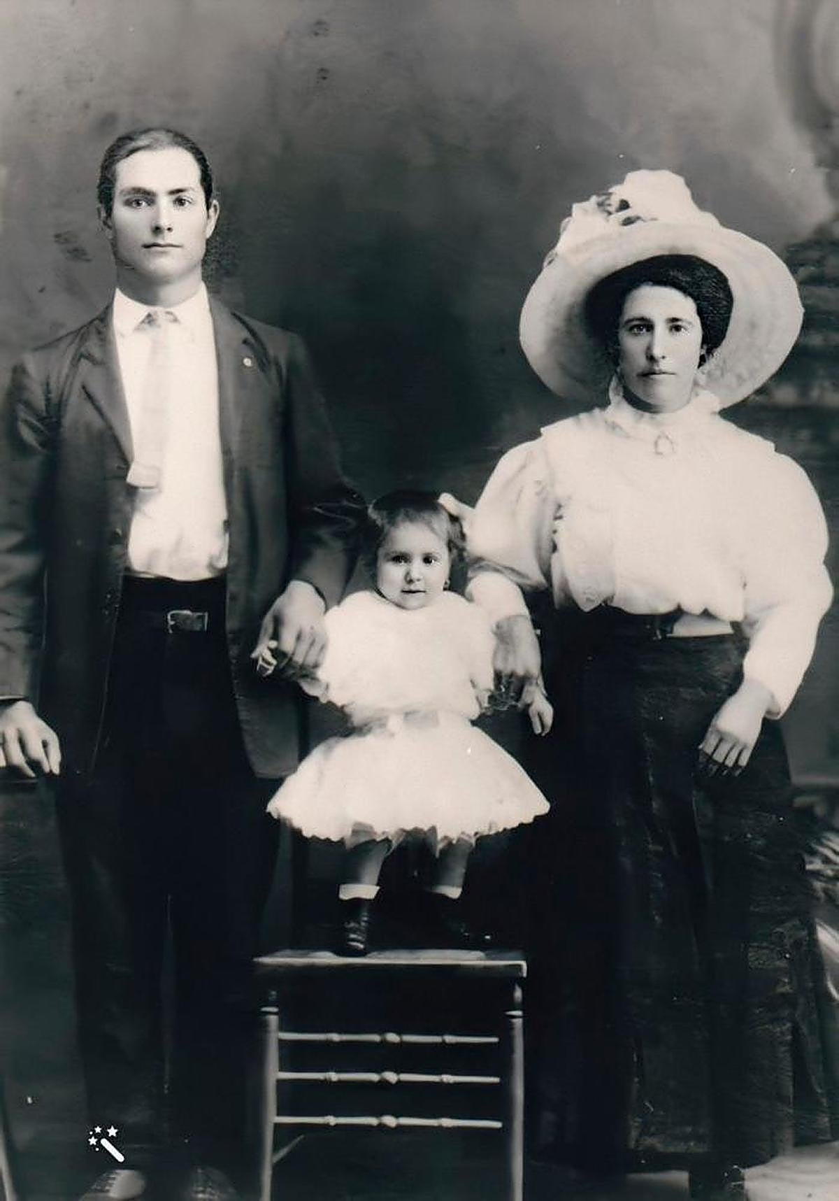 Cirilo Jiménez y Beatriz Hernández (3), de Bóveda del Río Almar, que viajaron en el Willesden en 1913