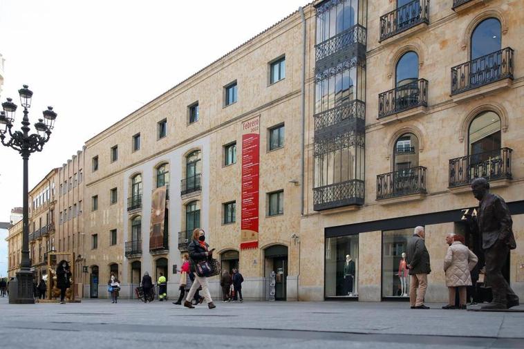 Fachada del Teatro Liceo.