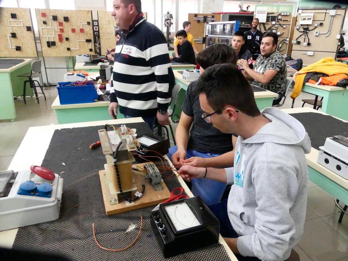 Los docentes de Formación Profesional entrarán en el cuerpo de Secundaria