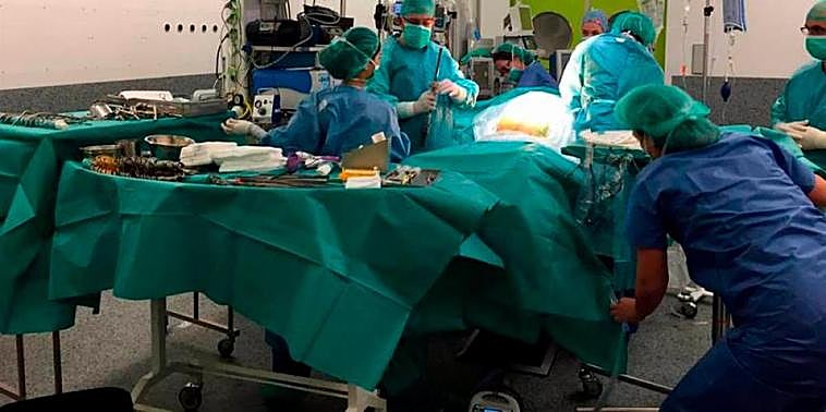 Intervención quirúrgica.