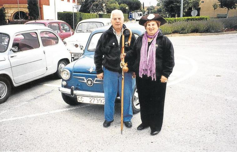 Santiago Calvo junto a su esposa, en el año 2010.