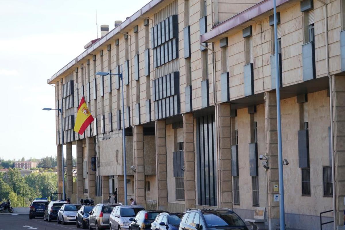 Dependencias policiales de la calle Jardines