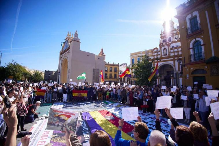 Concentración este domingo ante la Macarena en Sevilla para celebrar la exhumación de Queipo de Llano