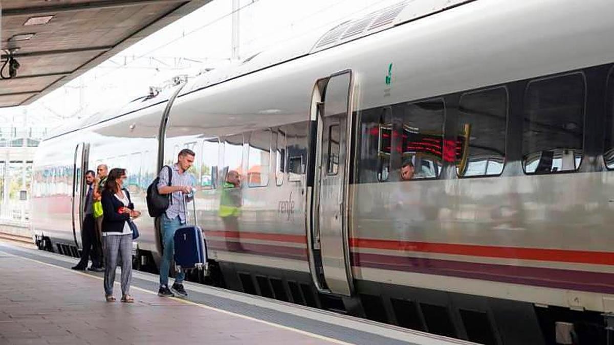 Un tren en la estación de Salamanca