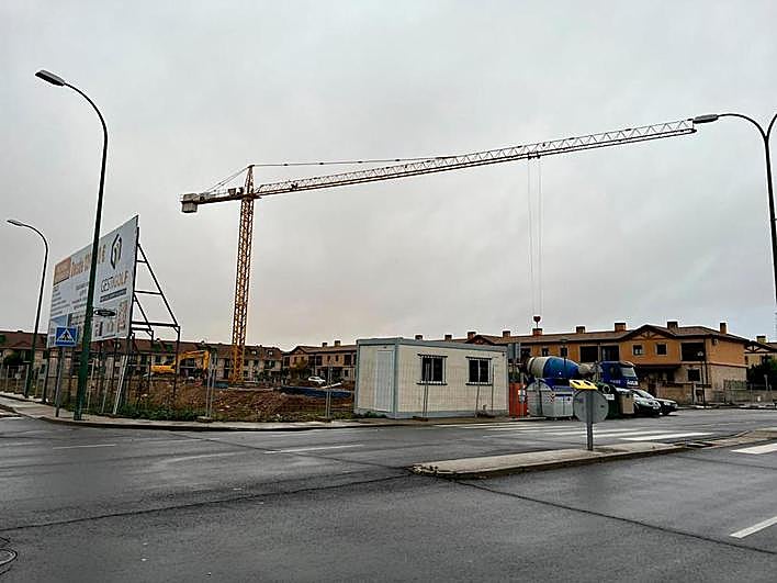 Una nueva promoción de vivienda en construcción en Señorío de Gudino en Villamayor de Armuña
