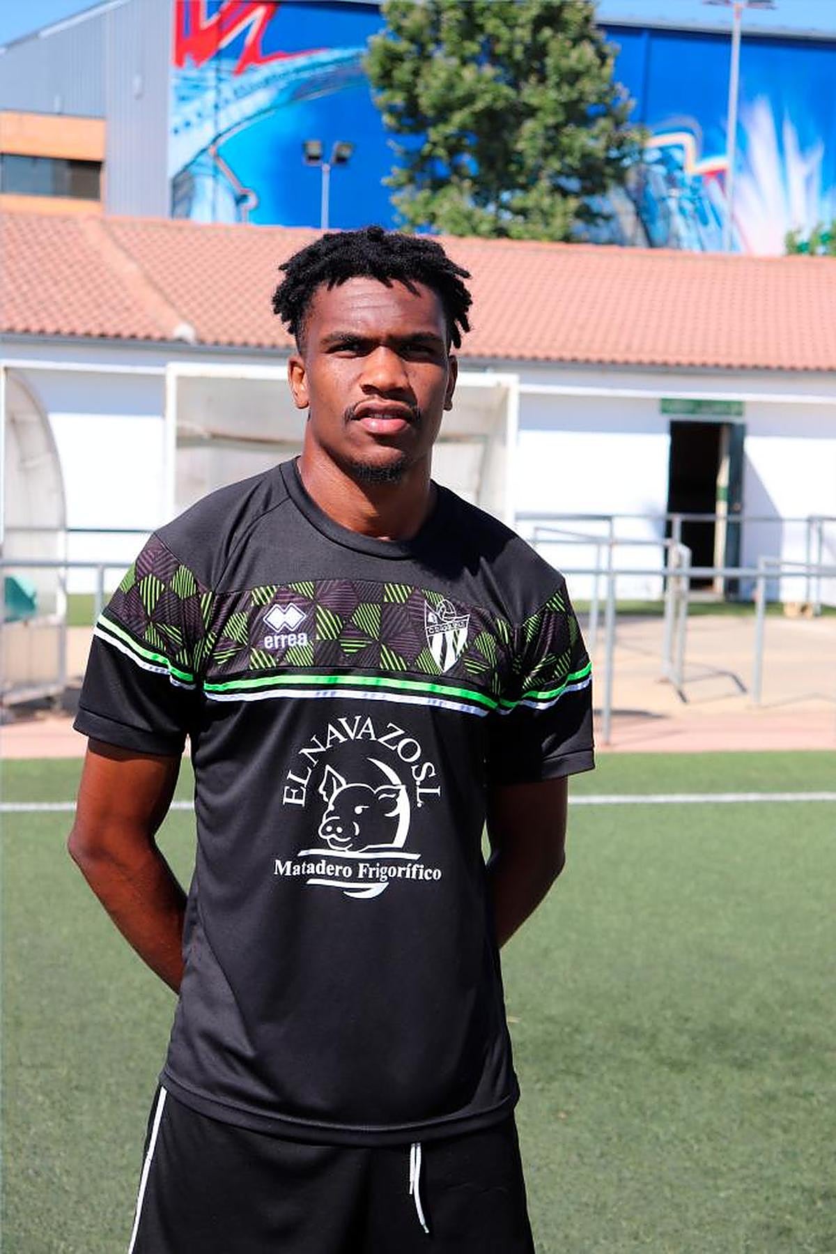 El camerunés Mano Tata, del Guijuelo. TEL