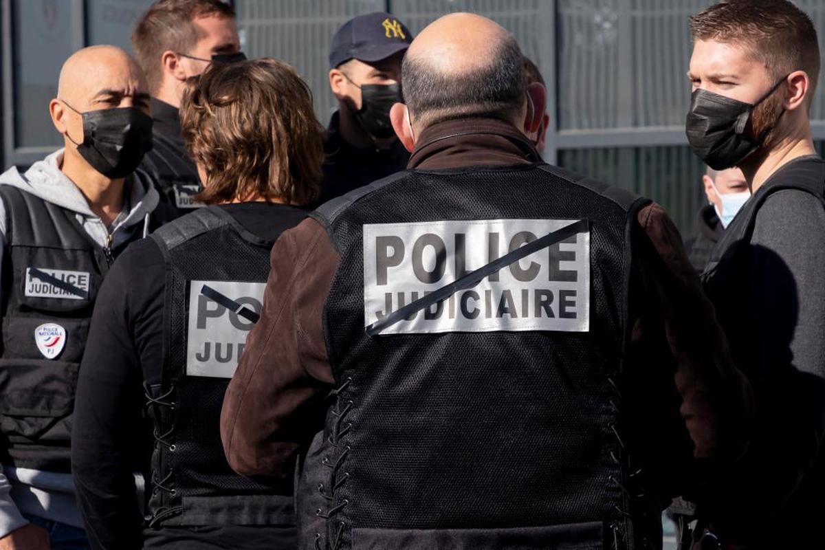 Policía francesa.