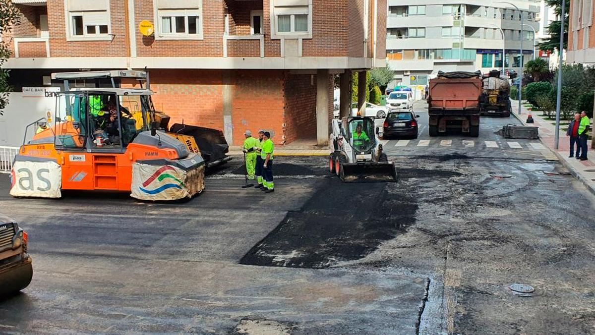 Trabajos de reforma de una calle en Béjar.