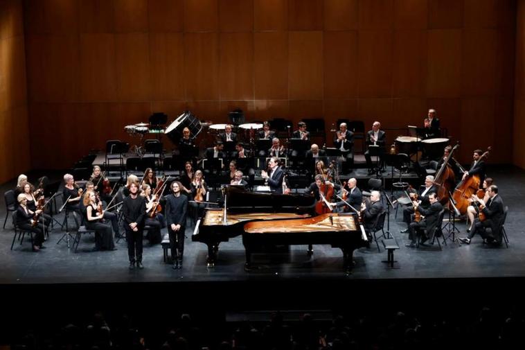 La Orquesta Sinfónica de Castilla y León, durante su concierto en el CAEM.