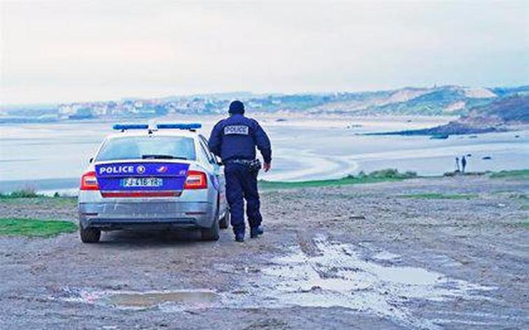 Una dotación de la Policía francesa.