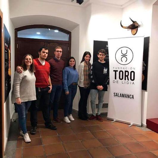 Los fundadores de Unitauro, la Asociación Taurina Universitaria de Salamanca.