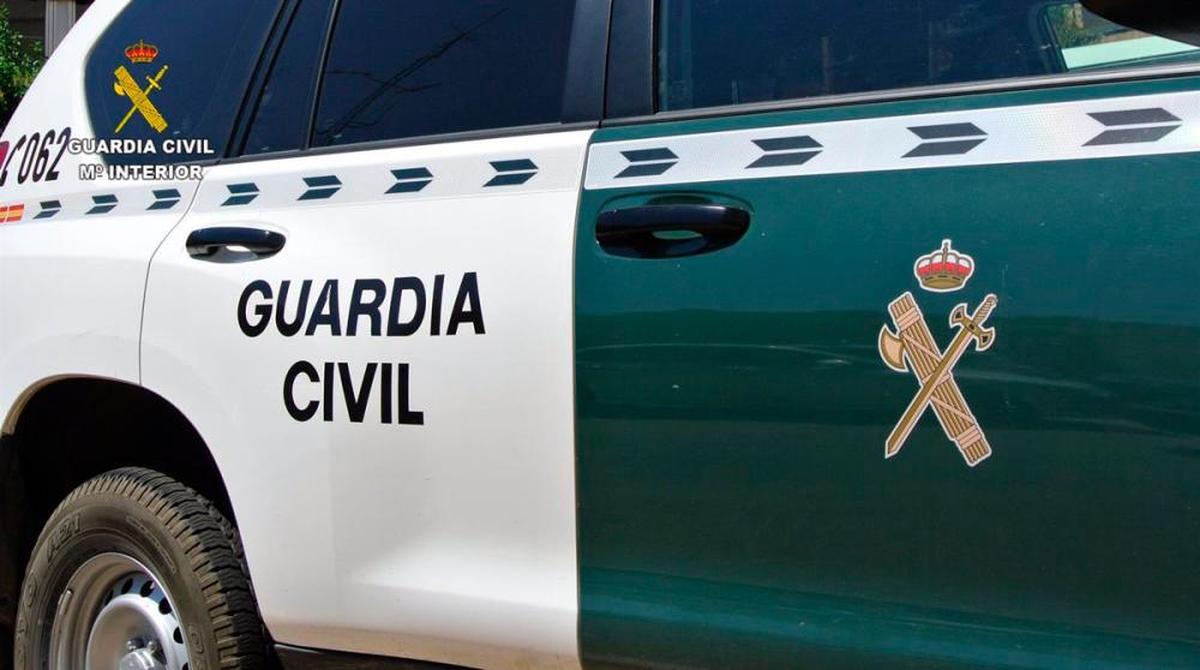 Un vehículo de la Guardia Civil