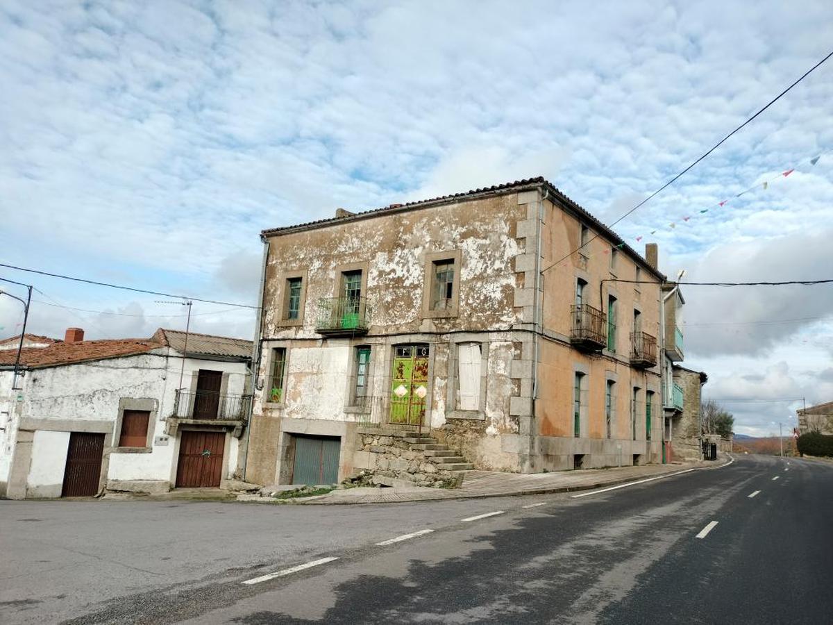 Cristóbal adquirió un edificio abandonado para unirse al proyecto y se presentará a una nueva convocatoria.