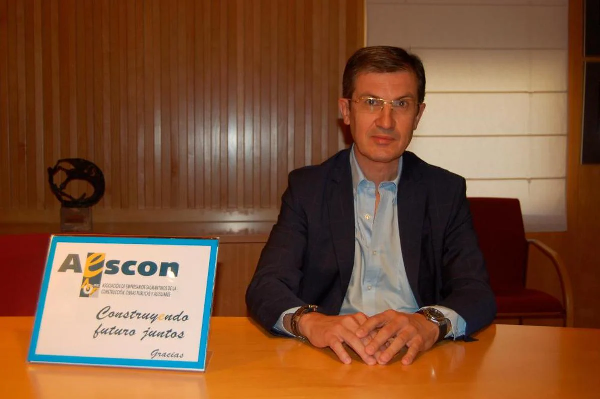 El presidente de AESCON, Manuel Prieto, preocupado por el futuro del sector