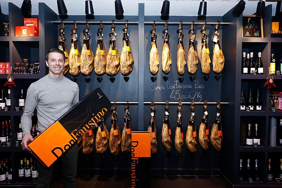 La tienda de venta al público de Don Faustino en Salamanca. ALMEIDA