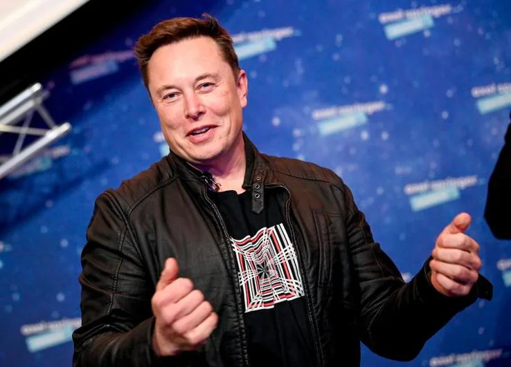 Elon Musk busca a un “tonto” para que lo releve como director ejecutivo de Twitter