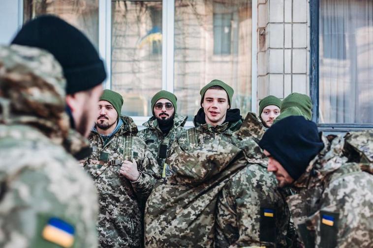 Rusia no da tregua ni en Navidad: mata a 16 civiles según Ucrania