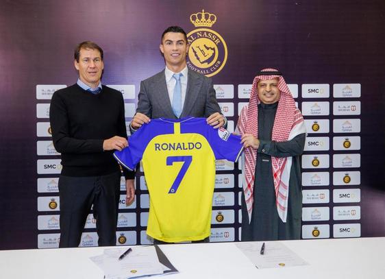 Cristiano Ronaldo en su presentación por el Al Nassr