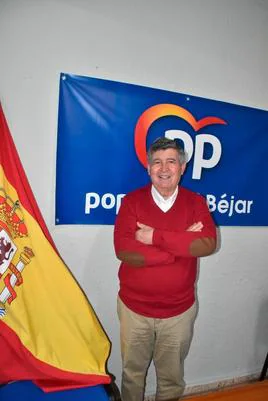 Imagen de Alejo Riñones en la sede del PP en Béjar