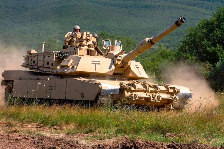 Estados Unidos también enviará tanques a Ucrania