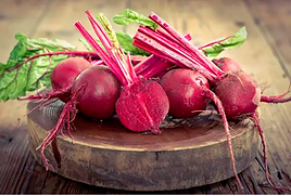 Remolachas en una mesa.